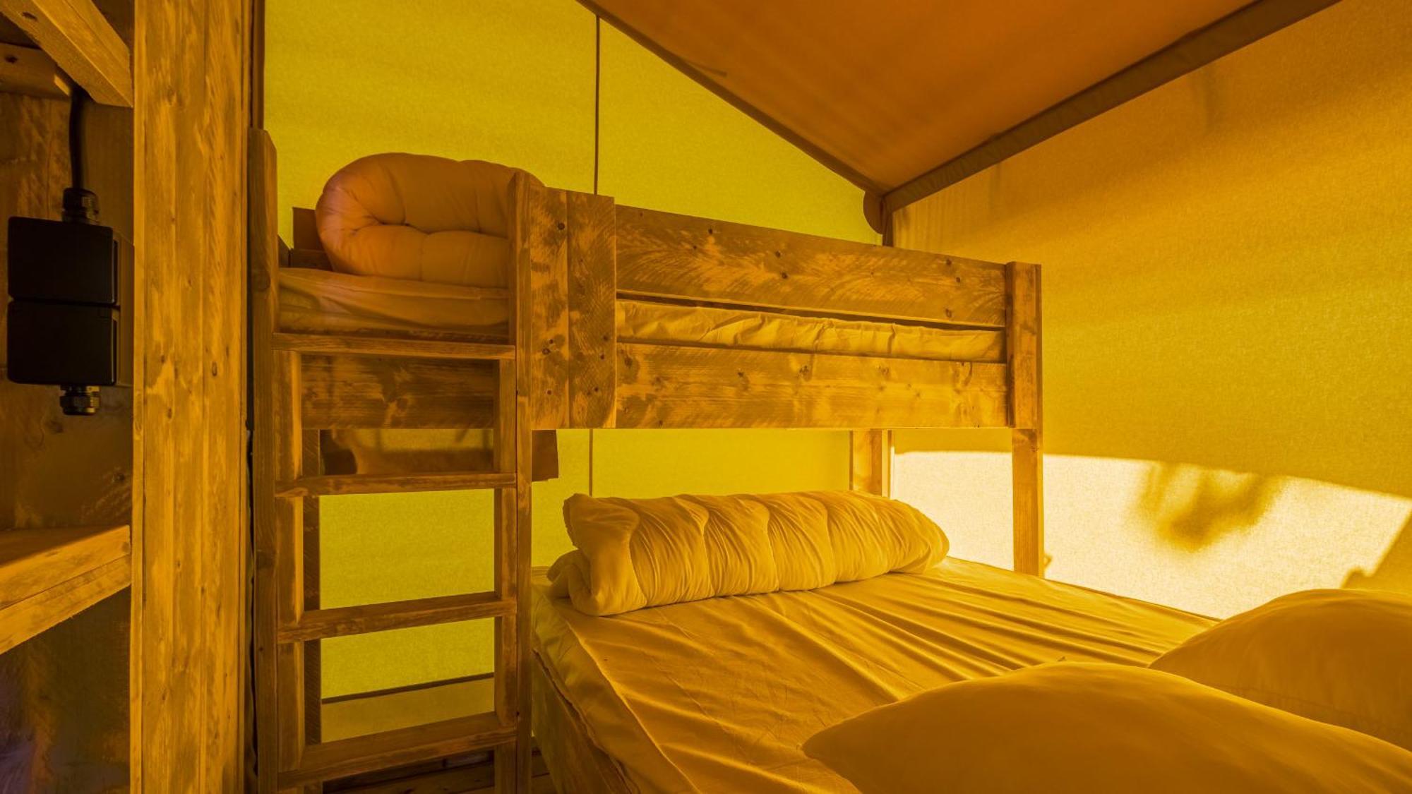 Camping Haliotis Pontorson Eksteriør bilde